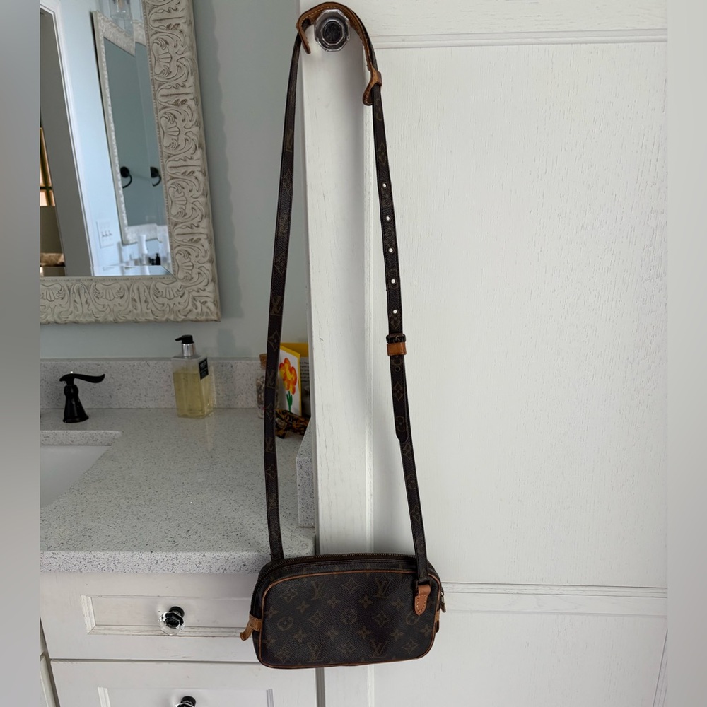 Vintage Louis Vuitton Monogram Crossbody Bag